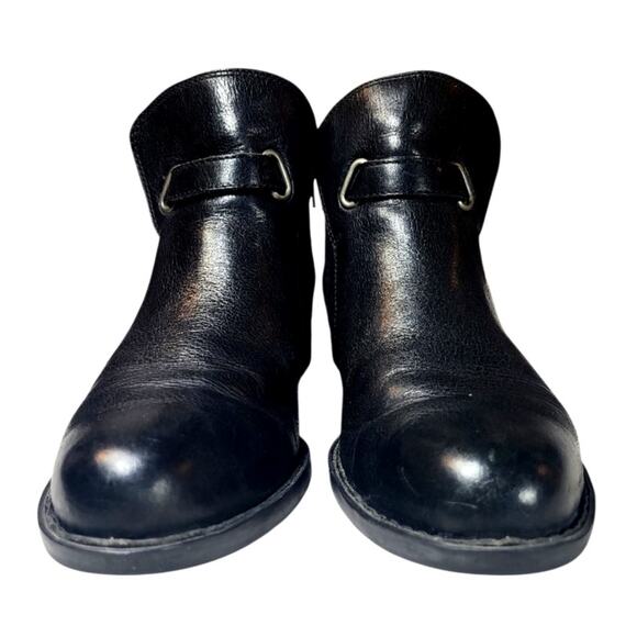 Born women's Black on Black Suede Leather Ankle Boots Side Zip Buckle Accent 8M - Picture 5 of 8